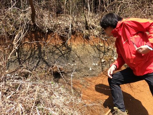 湖尻峠の神山起源石質火砕流