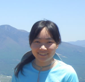 石田 祐子の写真