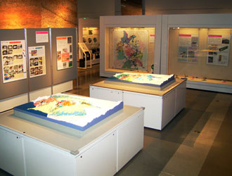 展示室の様子「2.新しい箱根火山の形成史」