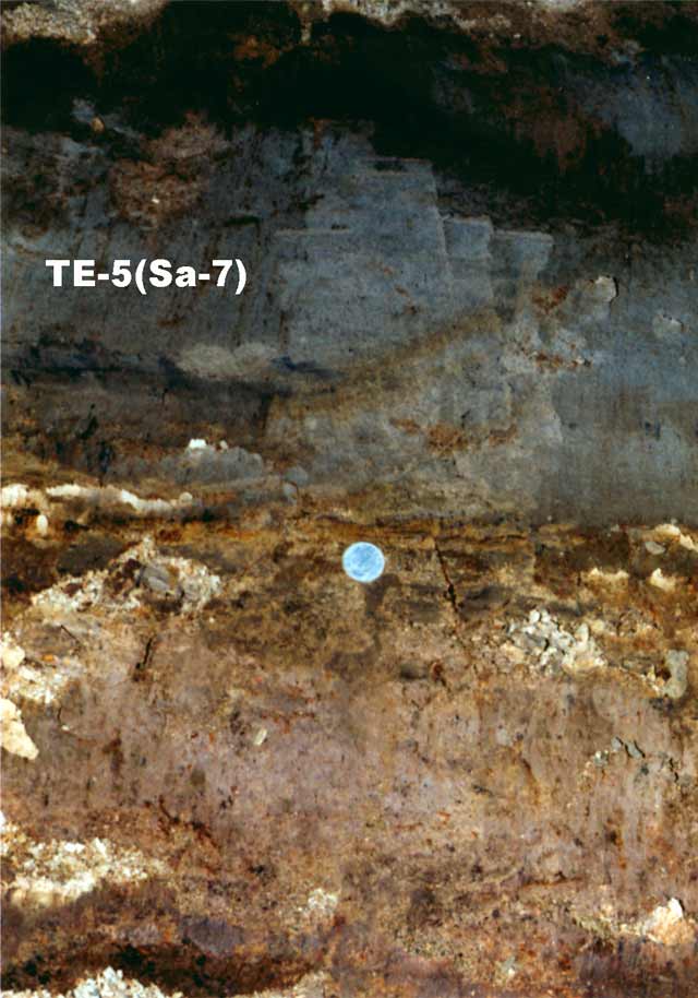 T912